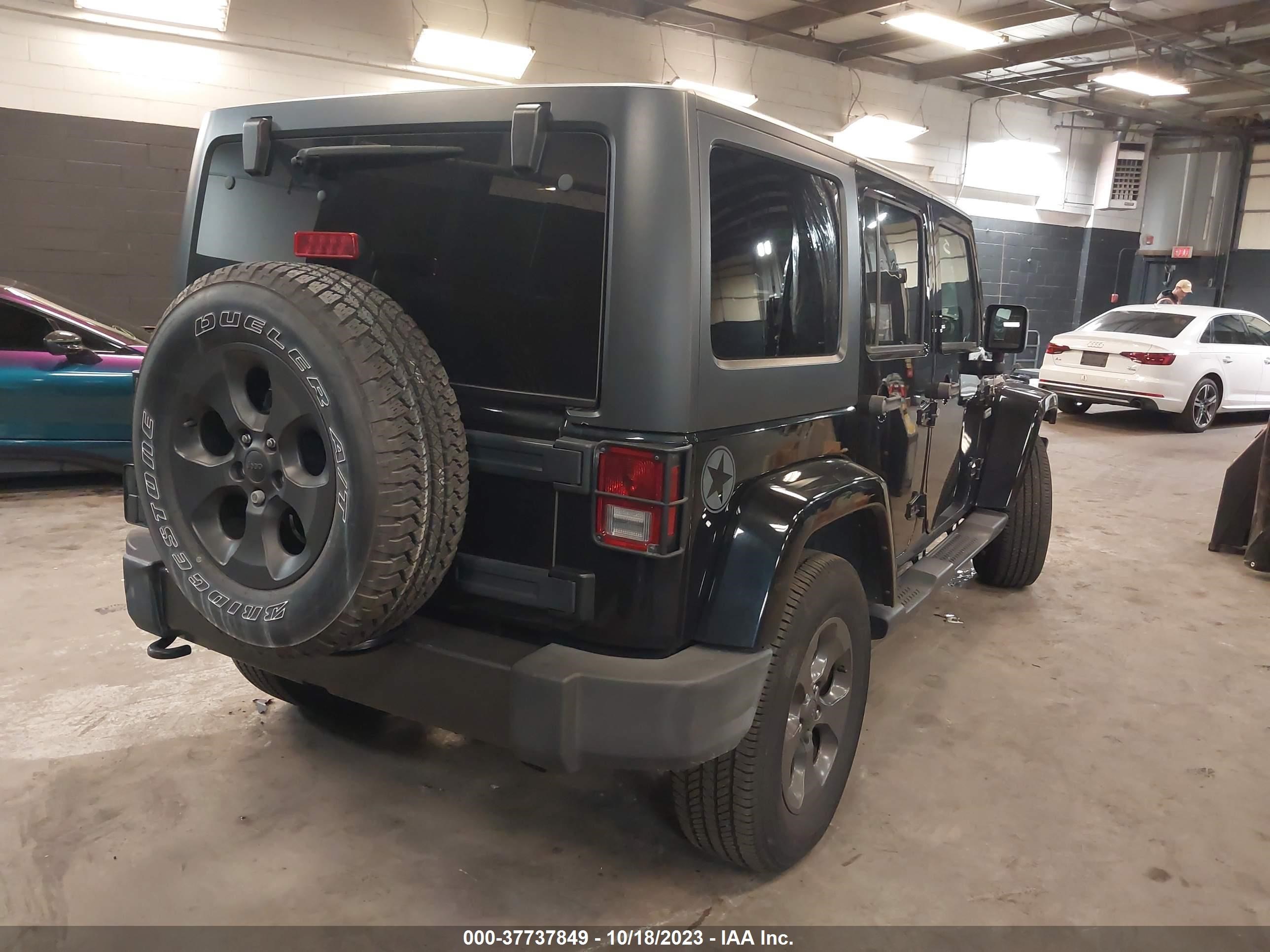 Photo 3 VIN: 1C4HJWDG6HL597711 - JEEP WRANGLER 