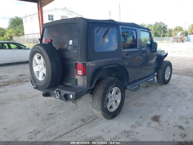 Photo 3 VIN: 1C4HJWDG6JL937929 - JEEP WRANGLER JK 