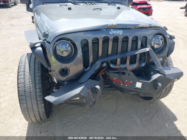 Photo 5 VIN: 1C4HJWDG6JL937929 - JEEP WRANGLER JK 