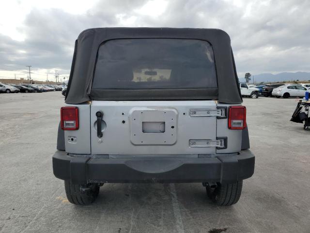 Photo 5 VIN: 1C4HJWDG6JL938109 - JEEP WRANGLER 