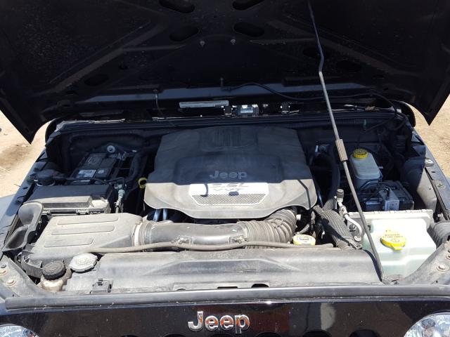 Photo 6 VIN: 1C4HJWDG7CL240465 - JEEP WRANGLER U 