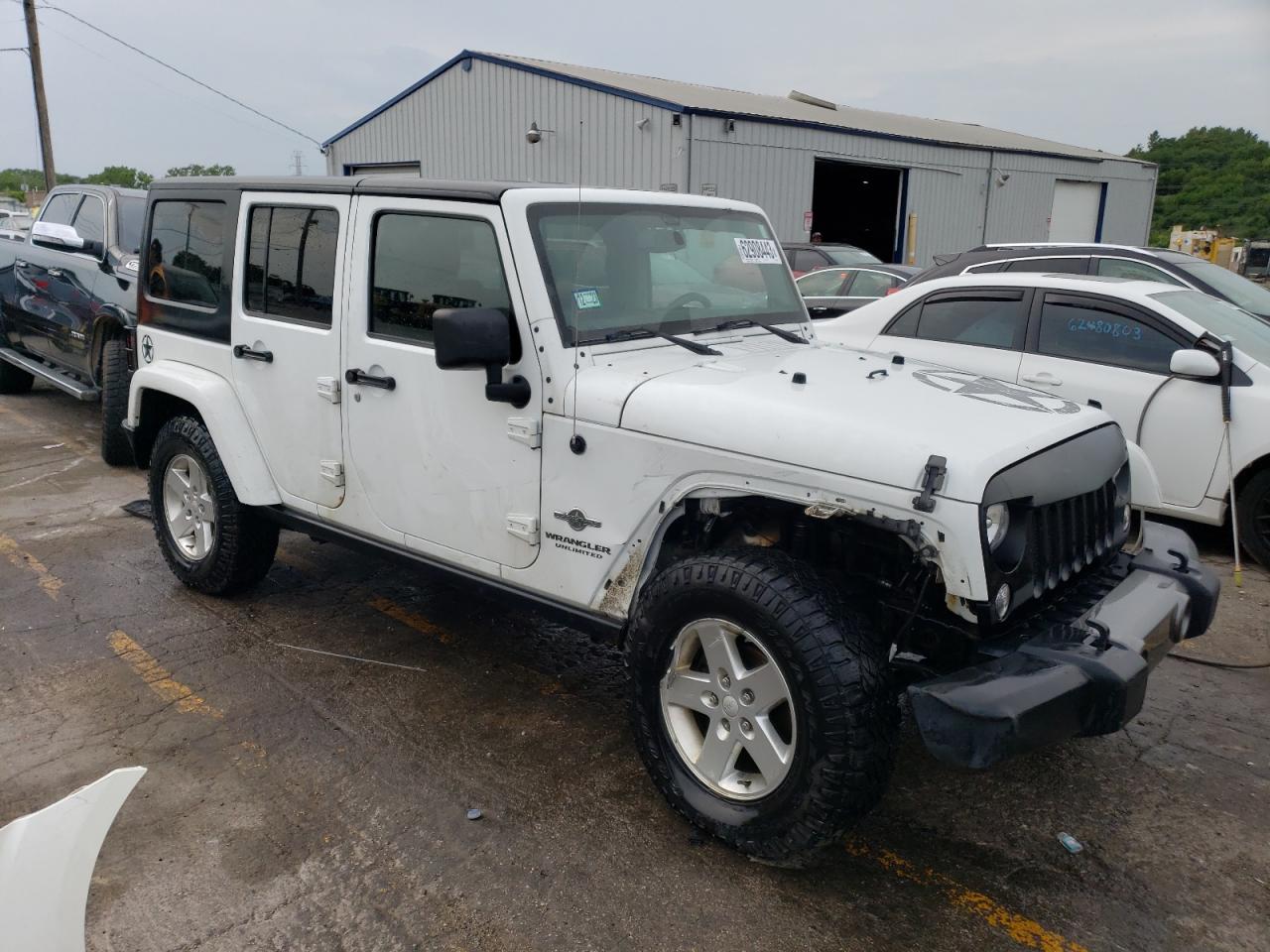 Photo 3 VIN: 1C4HJWDG7EL215262 - JEEP WRANGLER 