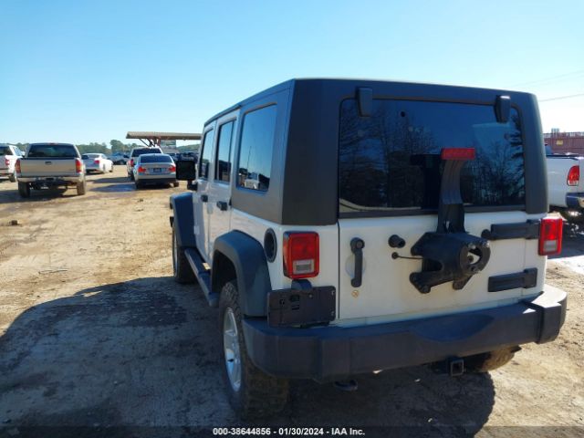 Photo 2 VIN: 1C4HJWDG7GL267641 - JEEP WRANGLER UNLIMITED 