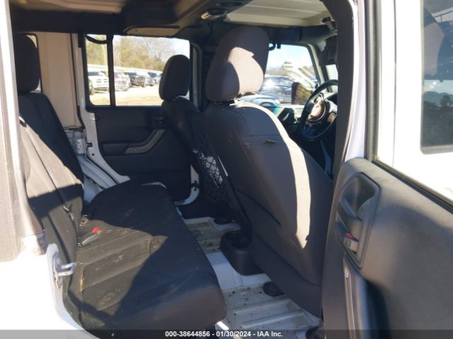 Photo 7 VIN: 1C4HJWDG7GL267641 - JEEP WRANGLER UNLIMITED 