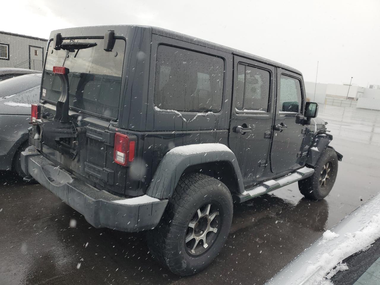 Photo 2 VIN: 1C4HJWDG7HL628545 - JEEP WRANGLER 