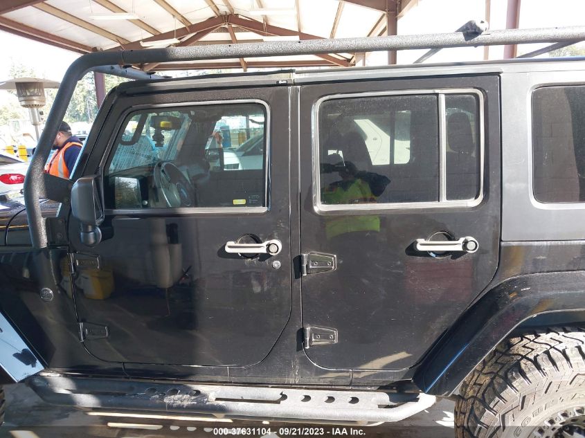 Photo 14 VIN: 1C4HJWDG7JL916104 - JEEP WRANGLER 