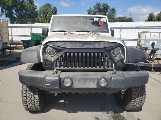 Photo 4 VIN: 1C4HJWDG8DL605396 - JEEP WRANGLER 