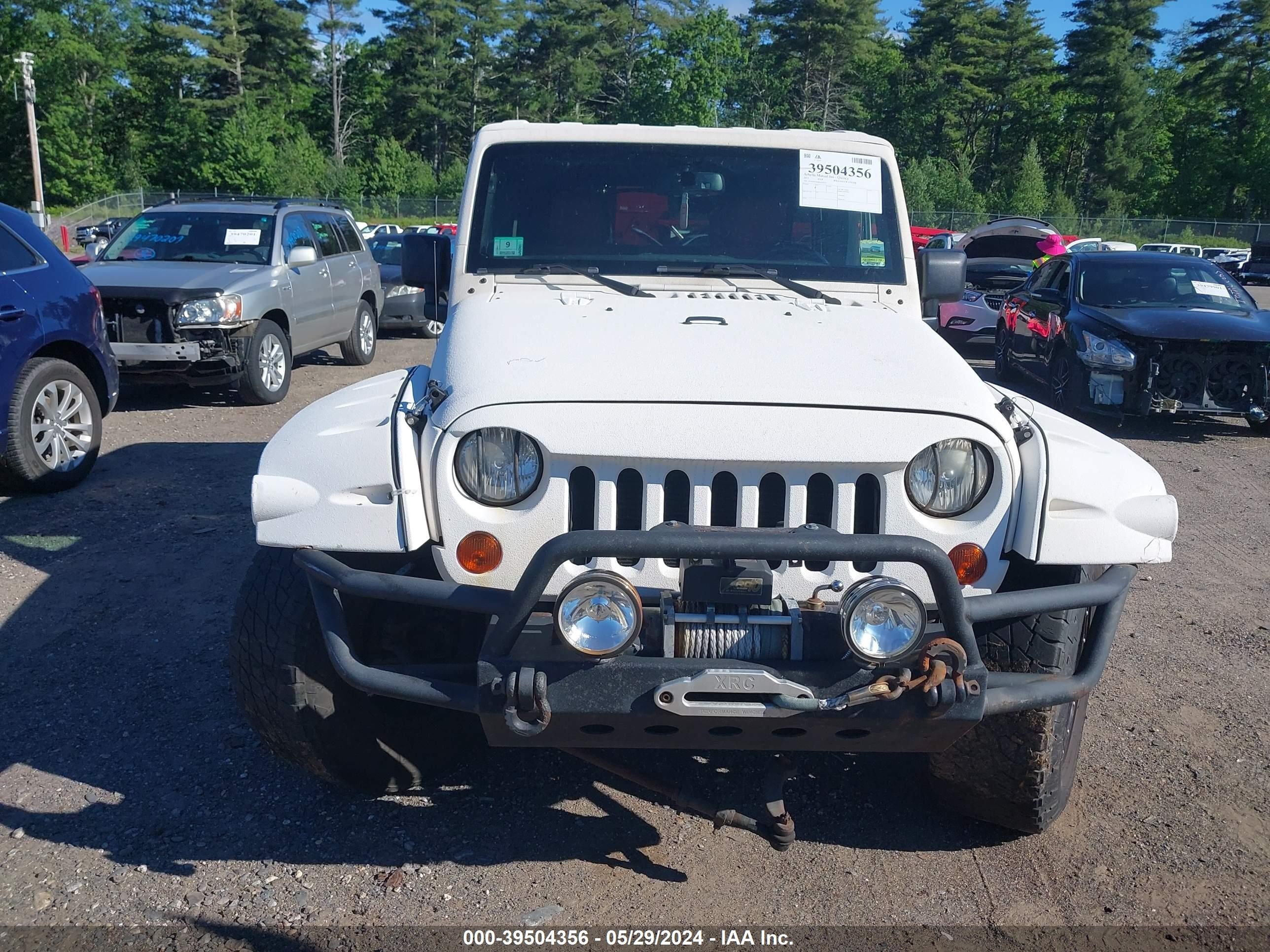 Photo 11 VIN: 1C4HJWDG8DL636227 - JEEP WRANGLER 