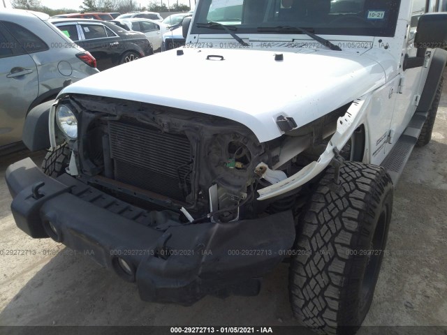 Photo 5 VIN: 1C4HJWDG8EL153998 - JEEP WRANGLER UNLIMITED 