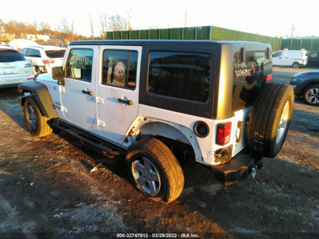 Photo 2 VIN: 1C4HJWDG8GL152028 - JEEP WRANGLER UNLIMITED 