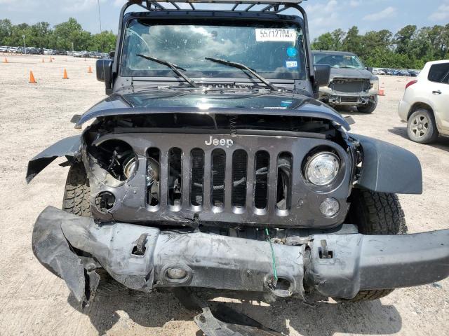 Photo 4 VIN: 1C4HJWDG8JL862764 - JEEP WRANGLER 