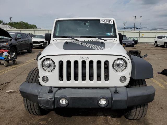 Photo 4 VIN: 1C4HJWDG8JL889995 - JEEP WRANGLER 