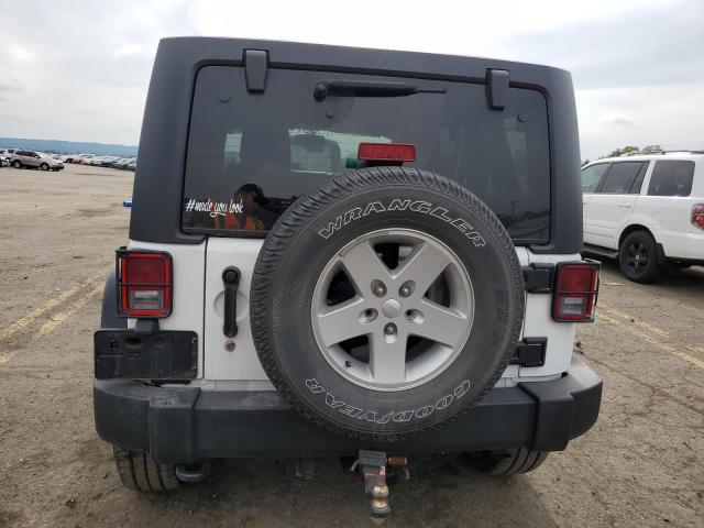 Photo 5 VIN: 1C4HJWDG8JL889995 - JEEP WRANGLER 