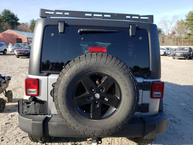 Photo 5 VIN: 1C4HJWDG8JL928990 - JEEP WRANGLER 