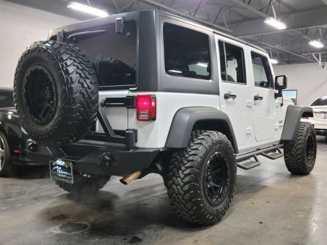 Photo 8 VIN: 1C4HJWDG9HL596200 - JEEP WRANGLER UNLIMITED 