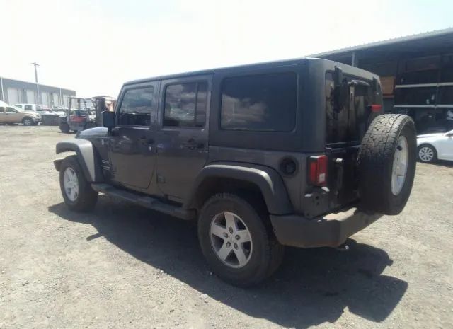 Photo 2 VIN: 1C4HJWDG9JL819924 - JEEP WRANGLER 