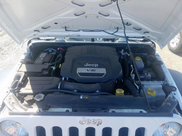 Photo 6 VIN: 1C4HJWDG9JL930859 - JEEP WRANGLER U 