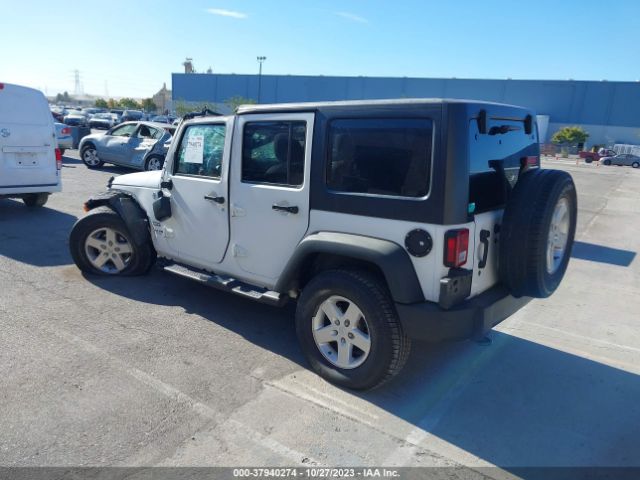 Photo 2 VIN: 1C4HJWDGXFL528680 - JEEP WRANGLER UNLIMITED 