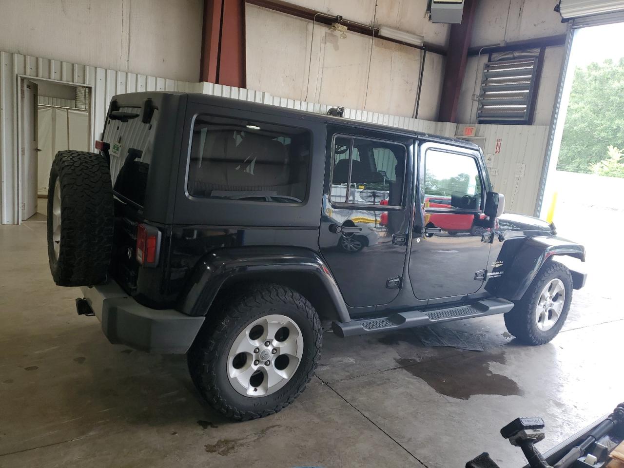 Photo 2 VIN: 1C4HJWEG0DL524259 - JEEP WRANGLER 