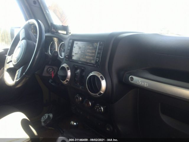 Photo 4 VIN: 1C4HJWEG0DL588043 - JEEP WRANGLER UNLIMITED 