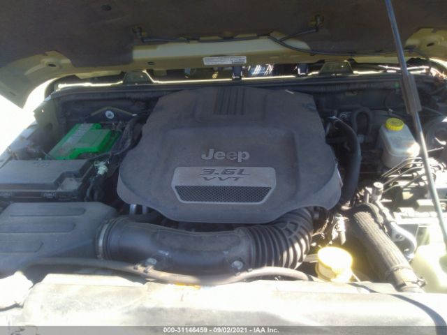 Photo 9 VIN: 1C4HJWEG0DL588043 - JEEP WRANGLER UNLIMITED 