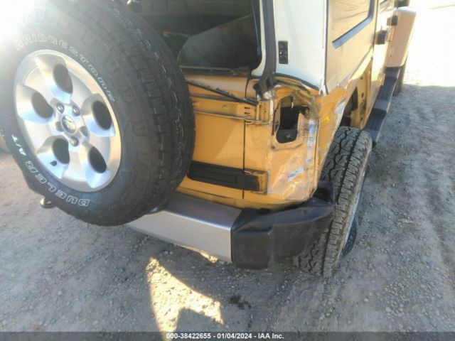 Photo 5 VIN: 1C4HJWEG2EL128190 - JEEP WRANGLER UNLIMITED 