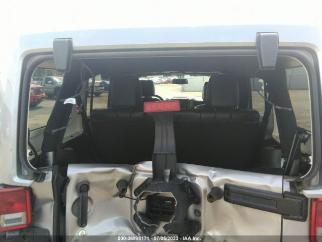 Photo 7 VIN: 1C4HJWEG3DL692672 - JEEP WRANGLER UNLIMITED 