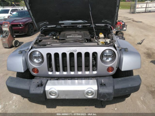 Photo 9 VIN: 1C4HJWEG3DL692672 - JEEP WRANGLER UNLIMITED 