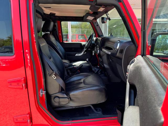 Photo 4 VIN: 1C4HJWEG4DL663441 - JEEP WRANGLER 