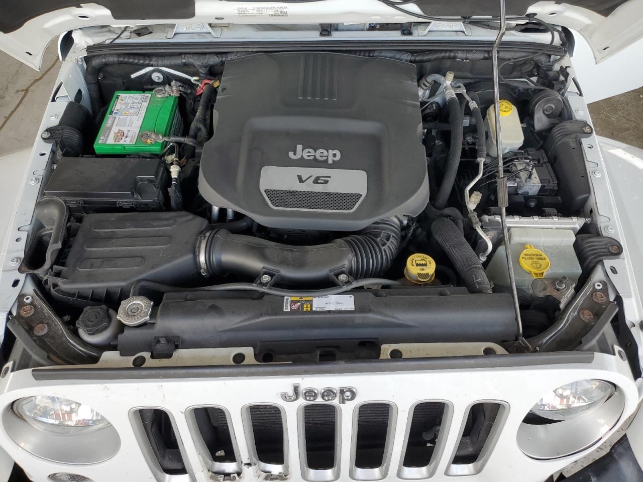 Photo 11 VIN: 1C4HJWEG4GL160917 - JEEP WRANGLER 