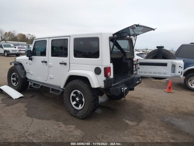 Photo 2 VIN: 1C4HJWEG5CL129198 - JEEP WRANGLER UNLIMITED 