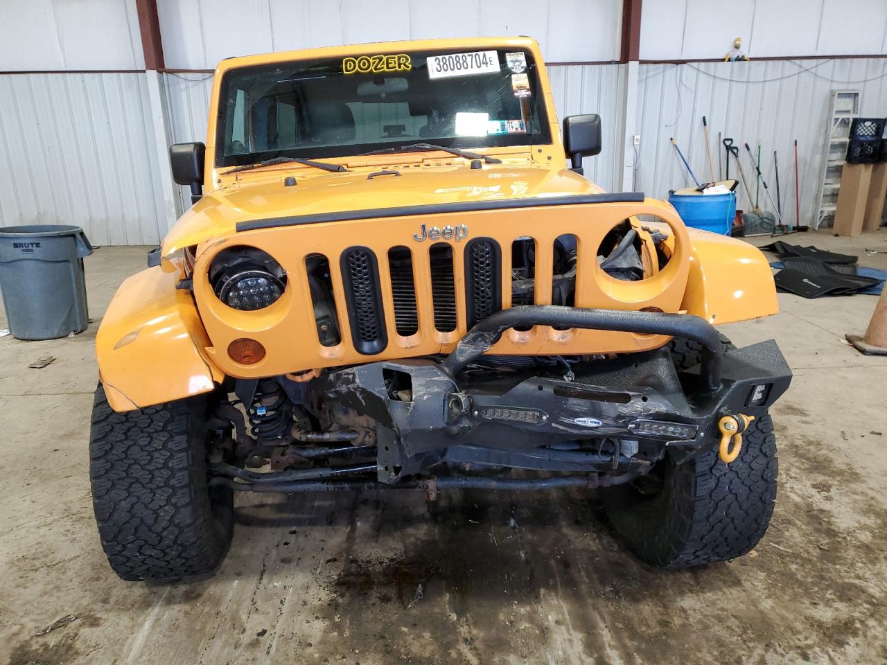 Photo 4 VIN: 1C4HJWEG5CL130478 - JEEP WRANGLER 