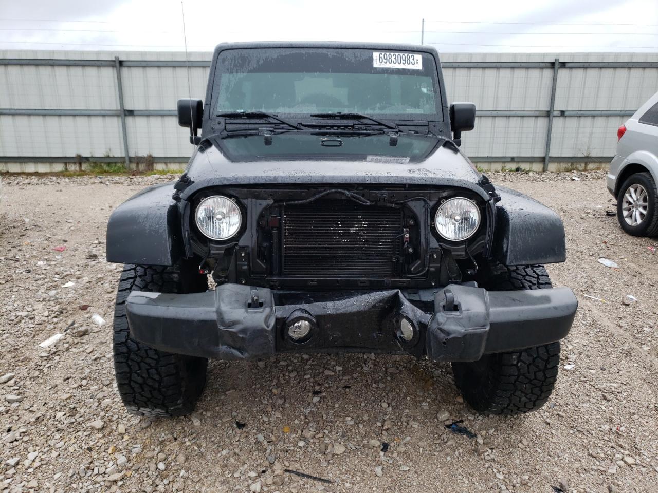 Photo 4 VIN: 1C4HJWEG5CL285242 - JEEP WRANGLER 