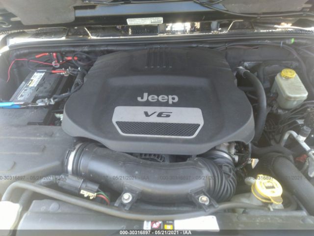 Photo 9 VIN: 1C4HJWEG5EL107446 - JEEP WRANGLER UNLIMITED 