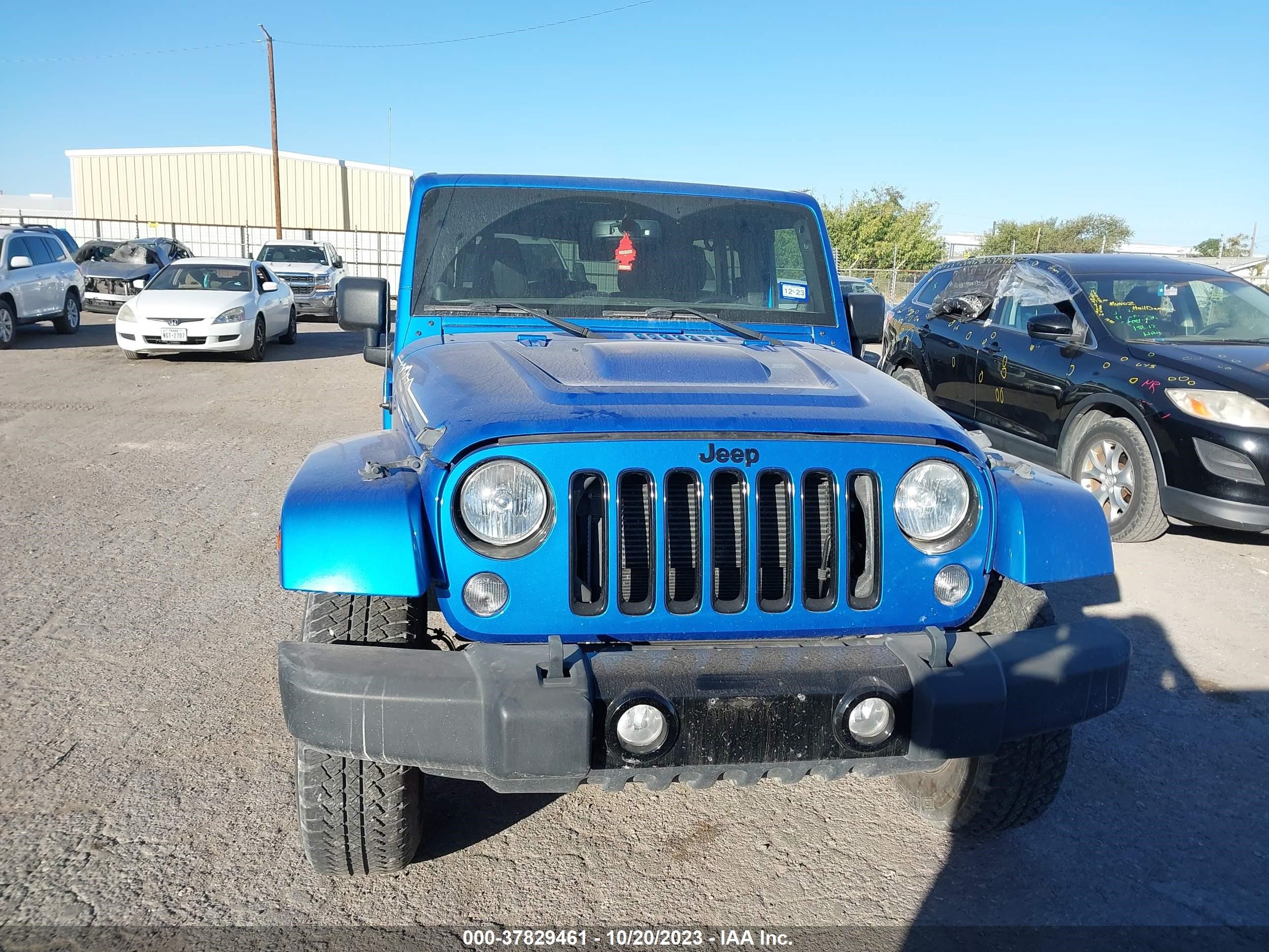 Photo 12 VIN: 1C4HJWEG5EL168439 - JEEP WRANGLER 