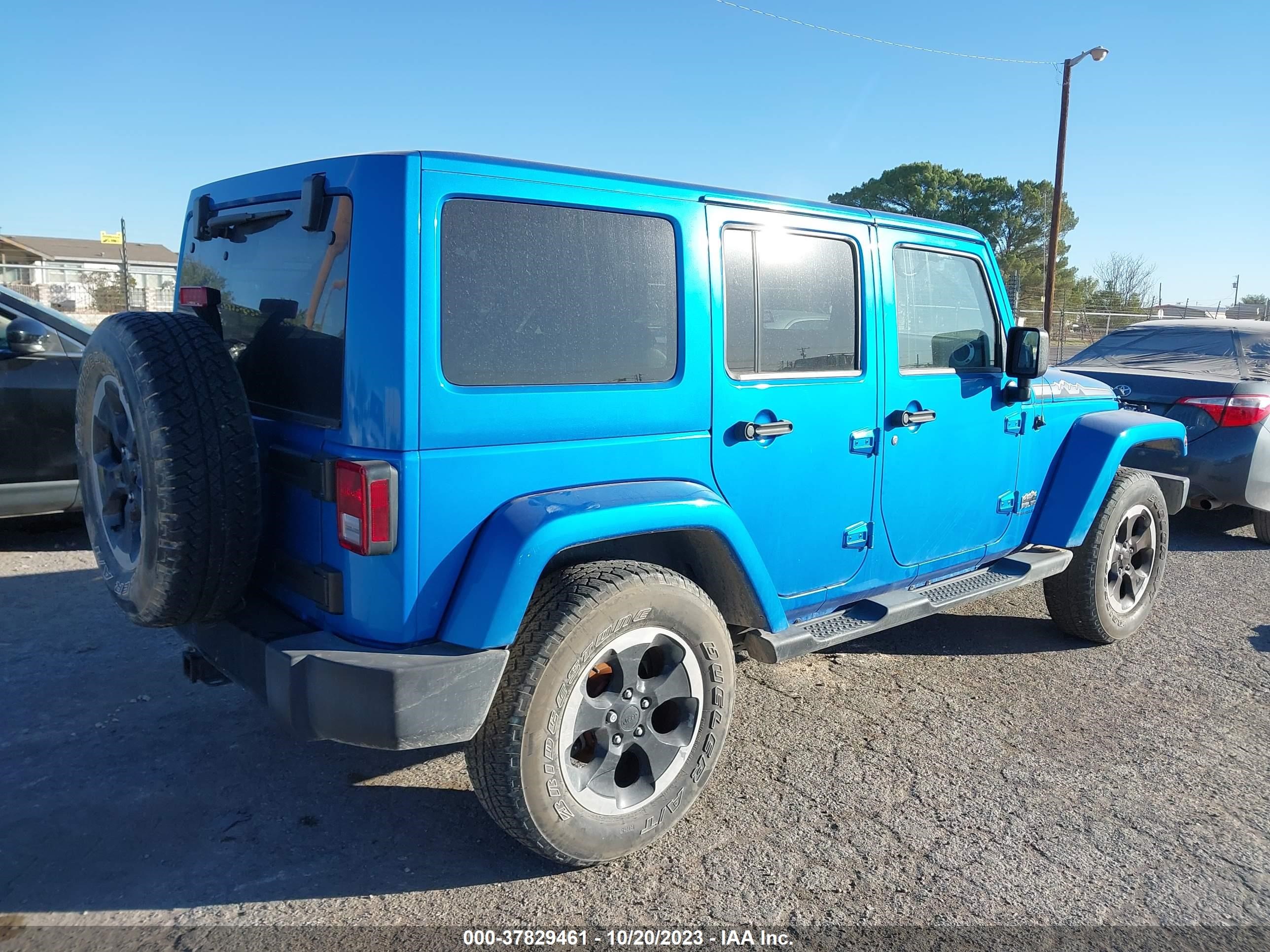 Photo 3 VIN: 1C4HJWEG5EL168439 - JEEP WRANGLER 