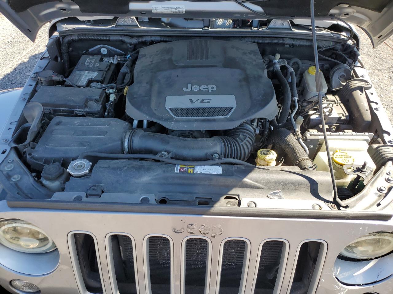 Photo 10 VIN: 1C4HJWEG5GL304992 - JEEP WRANGLER 