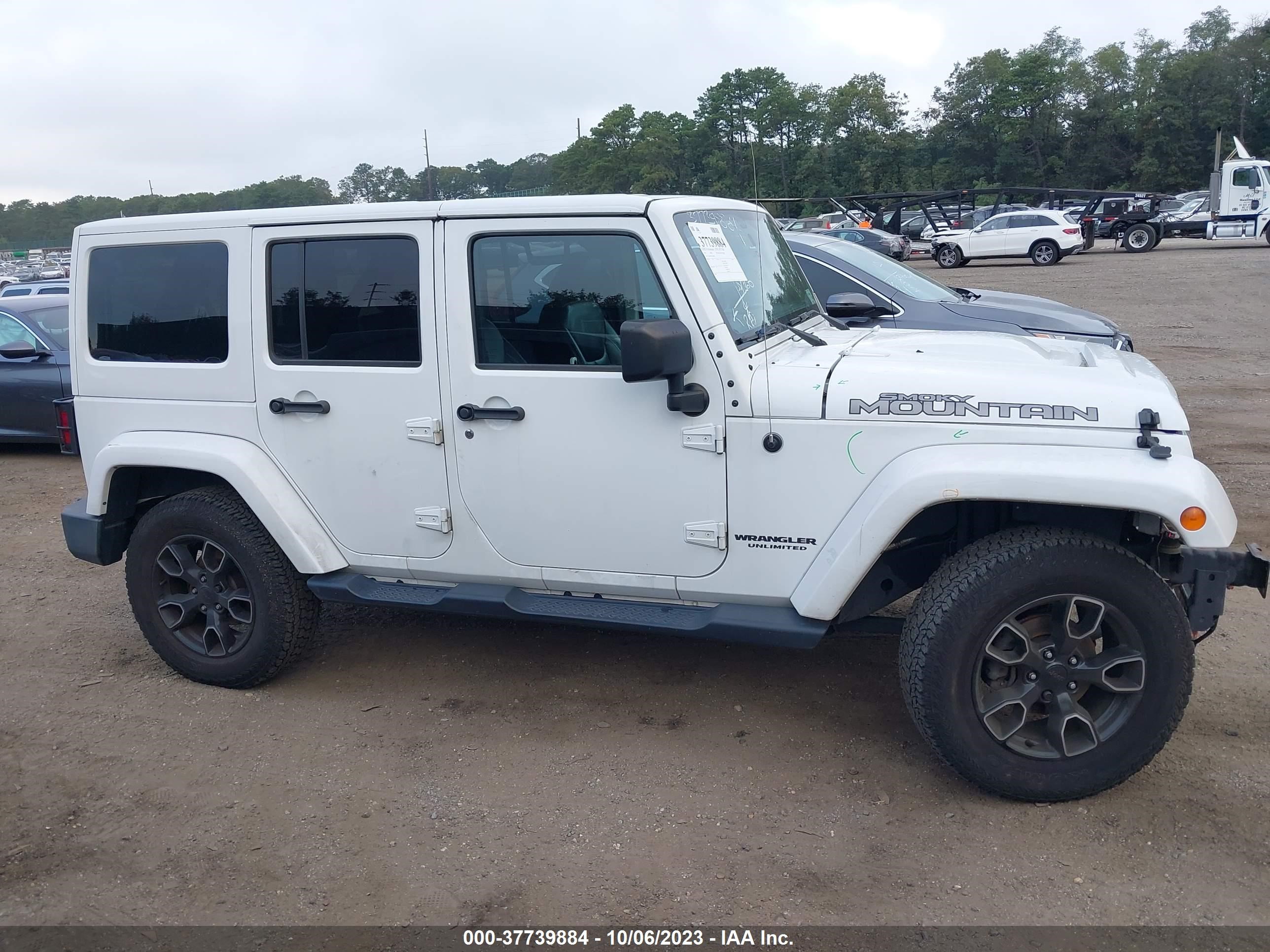 Photo 12 VIN: 1C4HJWEG5HL680478 - JEEP WRANGLER 