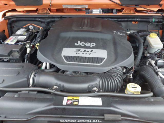 Photo 9 VIN: 1C4HJWEG6CL256414 - JEEP WRANGLER UNLIMITED 