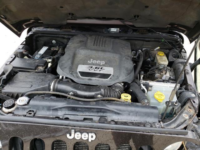 Photo 6 VIN: 1C4HJWEG7DL644687 - JEEP WRANGLER U 