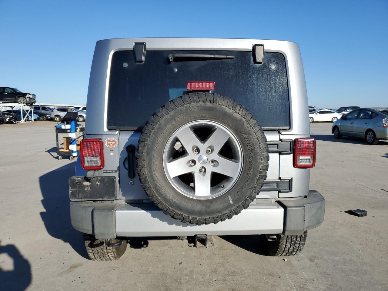 Photo 5 VIN: 1C4HJWEG7DL667077 - JEEP WRANGLER 