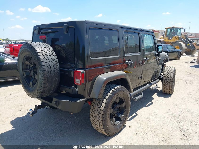 Photo 3 VIN: 1C4HJWEG7EL307342 - JEEP WRANGLER 