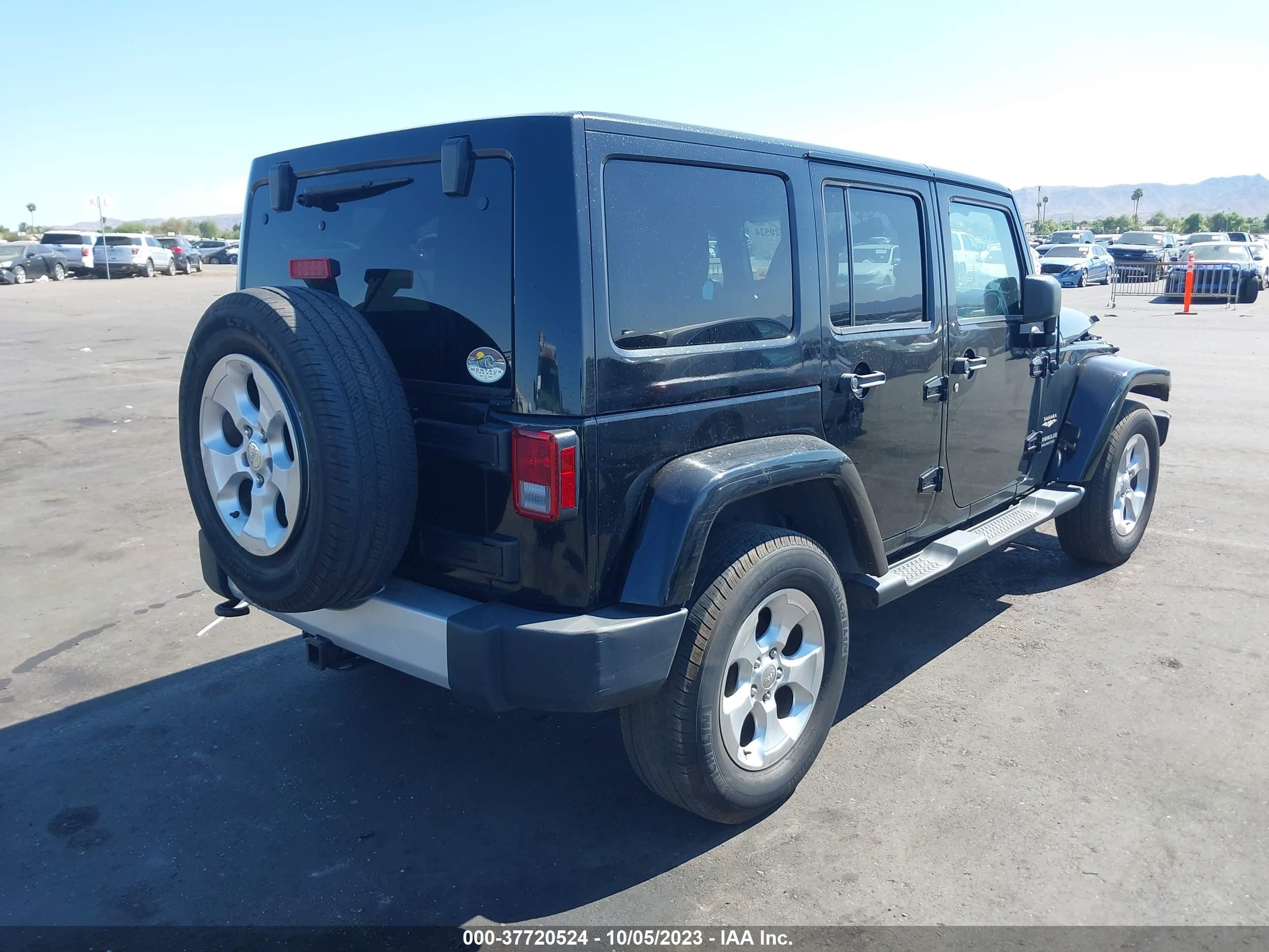 Photo 3 VIN: 1C4HJWEG8DL652877 - JEEP WRANGLER 