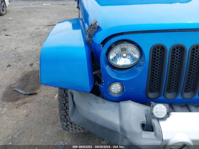 Photo 5 VIN: 1C4HJWEG8FL663865 - JEEP WRANGLER UNLIMITED 