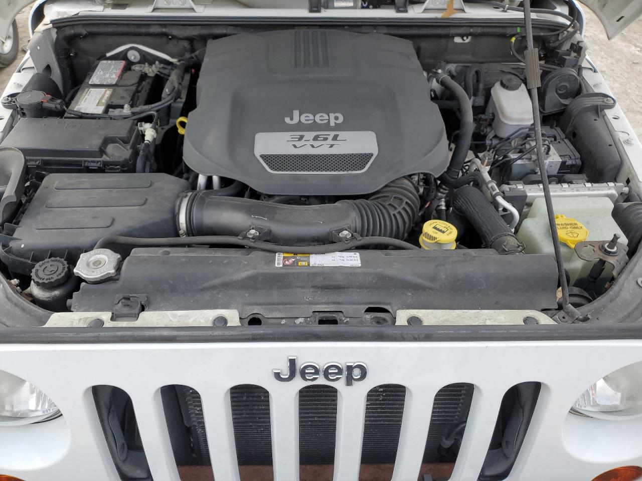 Photo 10 VIN: 1C4HJWEG9DL641614 - JEEP WRANGLER 