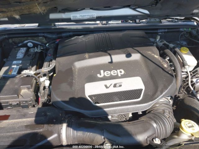 Photo 9 VIN: 1C4HJWEG9GL162324 - JEEP WRANGLER 