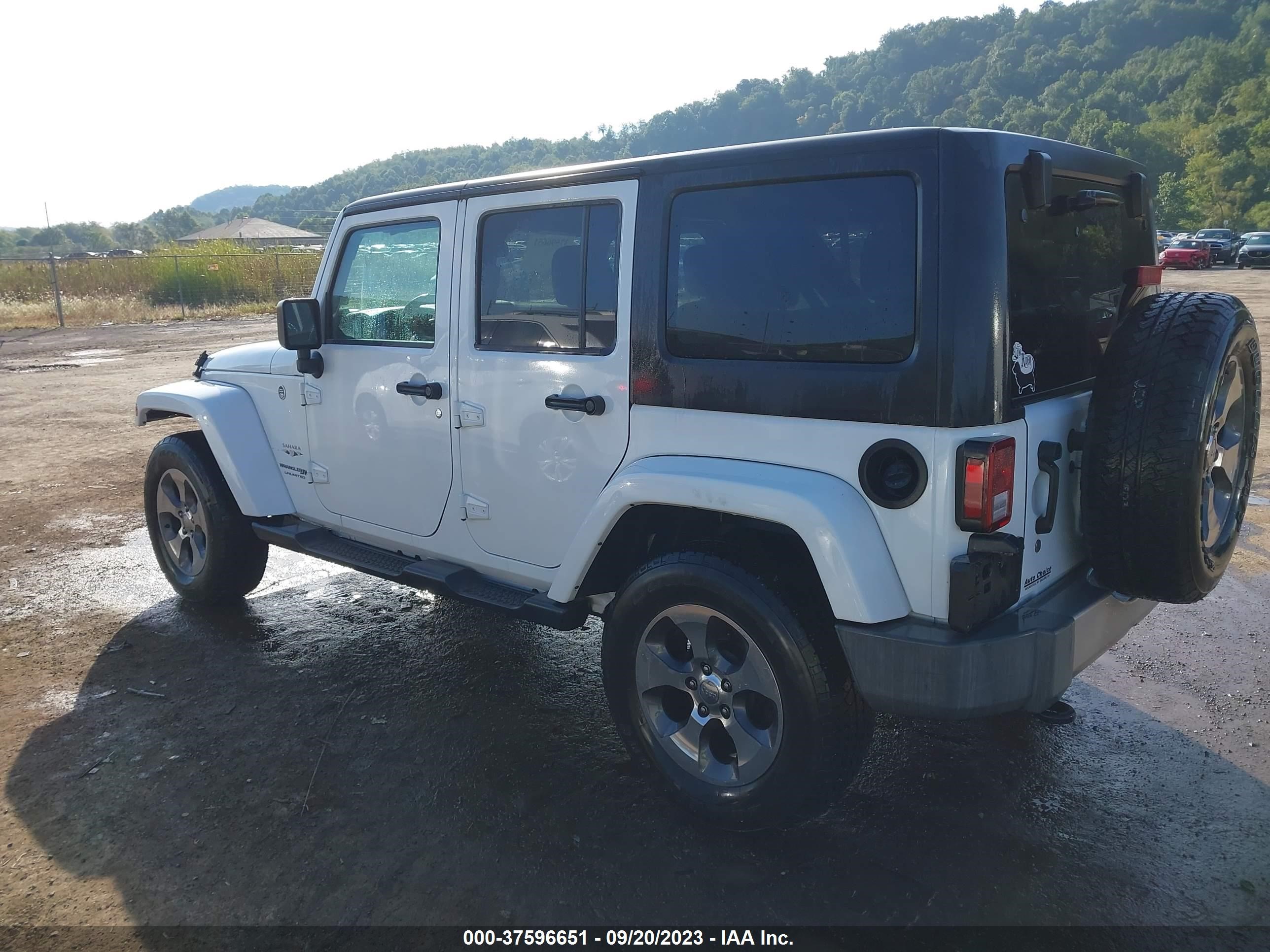 Photo 2 VIN: 1C4HJWEG9JL873609 - JEEP WRANGLER 