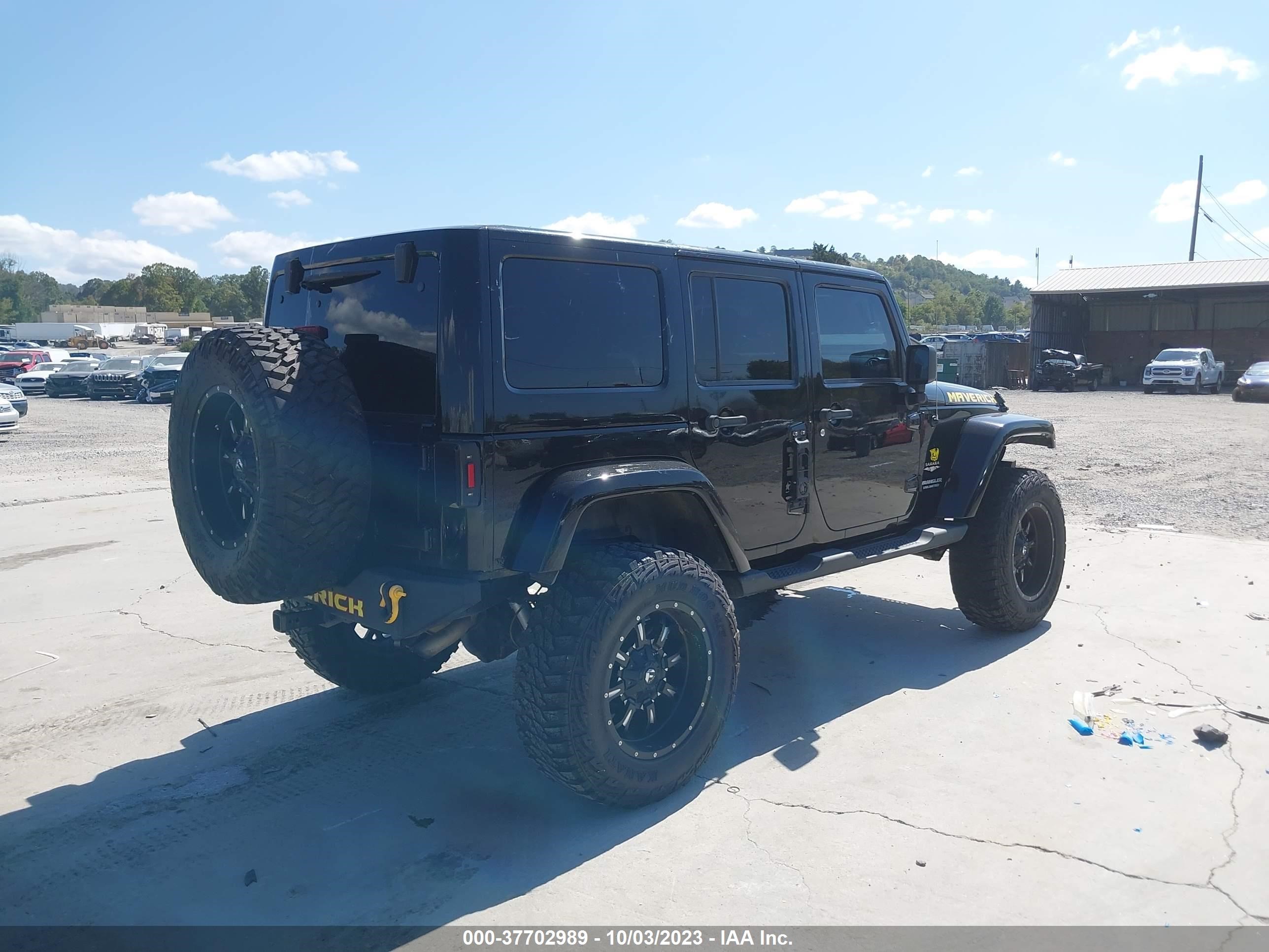 Photo 3 VIN: 1C4HJWEGXDL511261 - JEEP WRANGLER 