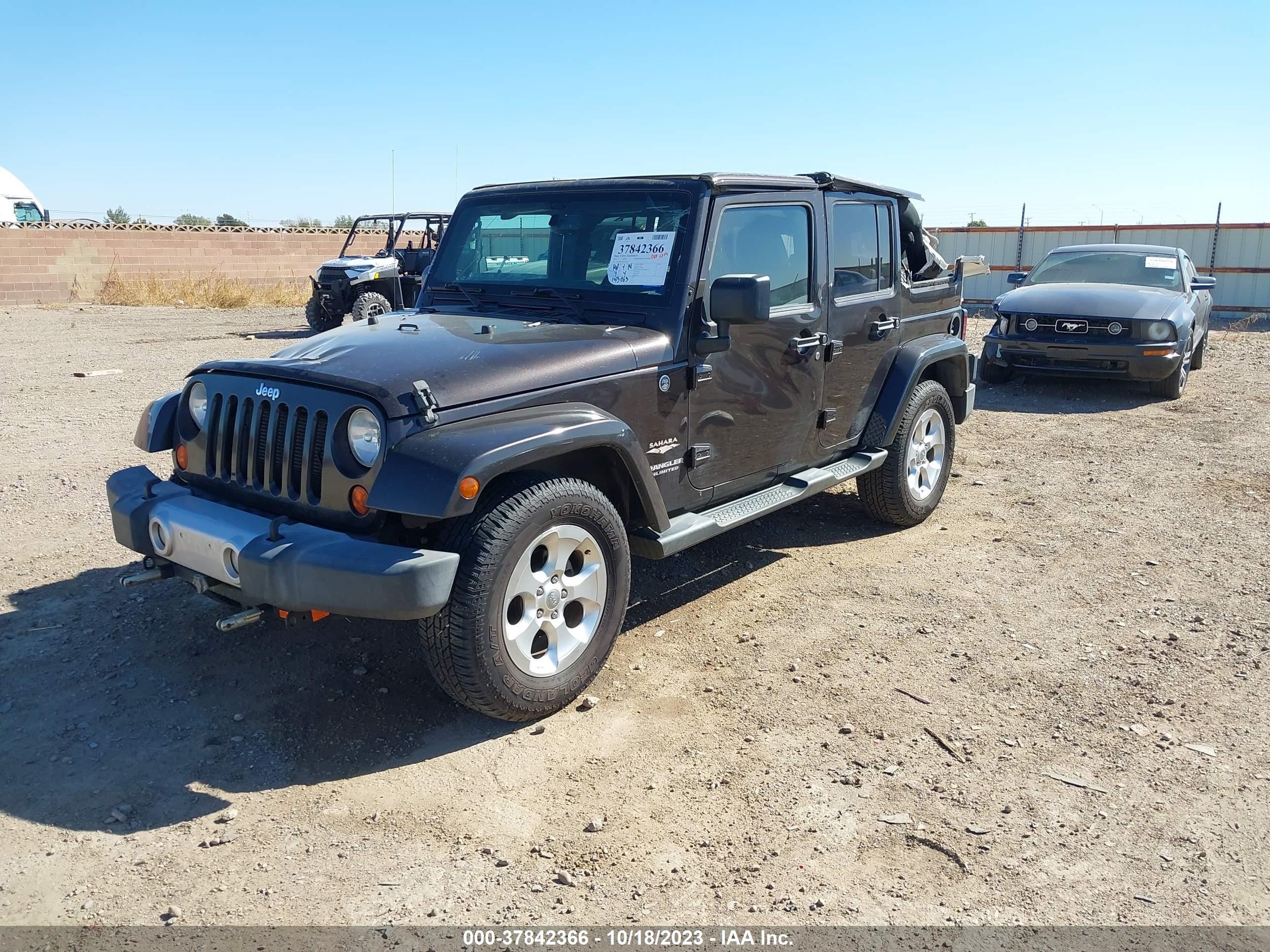 Photo 1 VIN: 1C4HJWEGXDL658213 - JEEP WRANGLER 