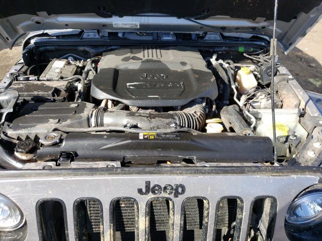 Photo 6 VIN: 1C4HJWEGXJL842756 - JEEP WRANGLER U 